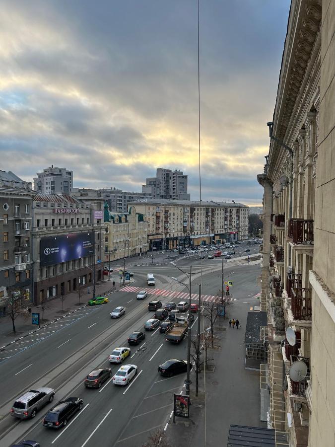 Площадь Павловская Kharkiv Eksteriør billede
